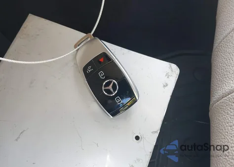 2021 Mercedes-Benz E 350 4Matic из США, поврежденный, VIN W1KZF8EB3MA952625